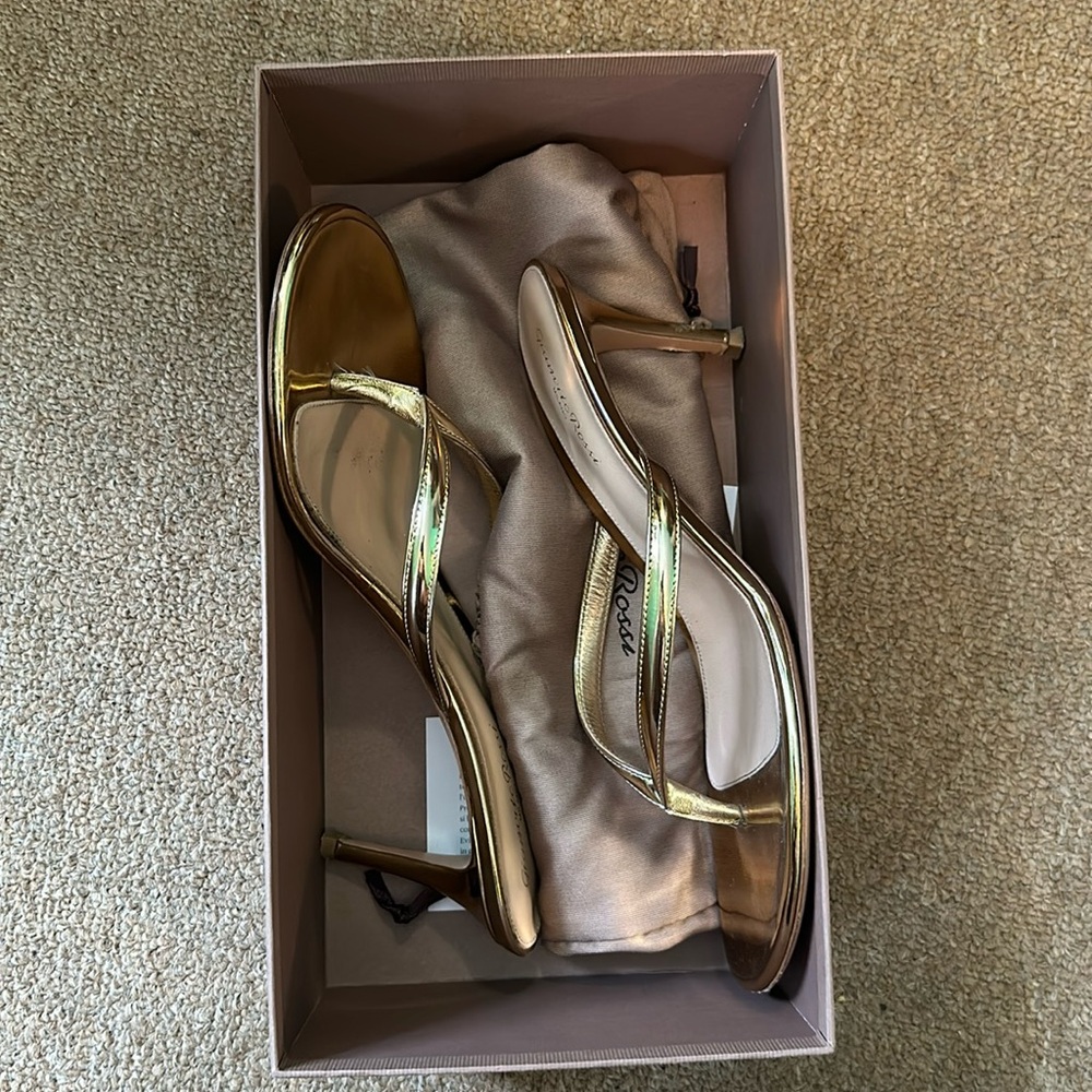 Gianvito Rossi Thong Sandals